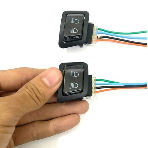 Công tắc Passing tích hợp vào cụm công tắc zin